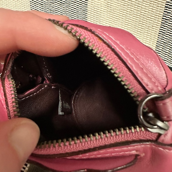 NWT Coach 1941 Uni Unicorn coin case wallet key fob keychain pearl pink coin bag - Picture 6 of 7